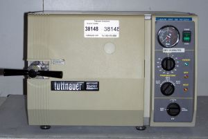 Tuttnauer 2540MK, Bench-model Autoclave Sterilizer