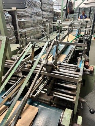 Jagenberg Cartridge Gluing and Closing Machine