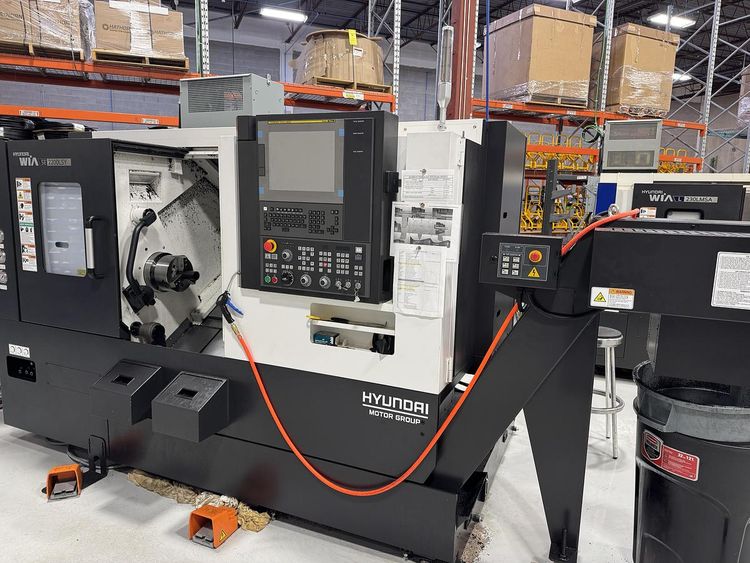 Hyundai Fanuc i Series Smart Plus CNC 4,500 RPM WIA SE2200LSY 4 Axis