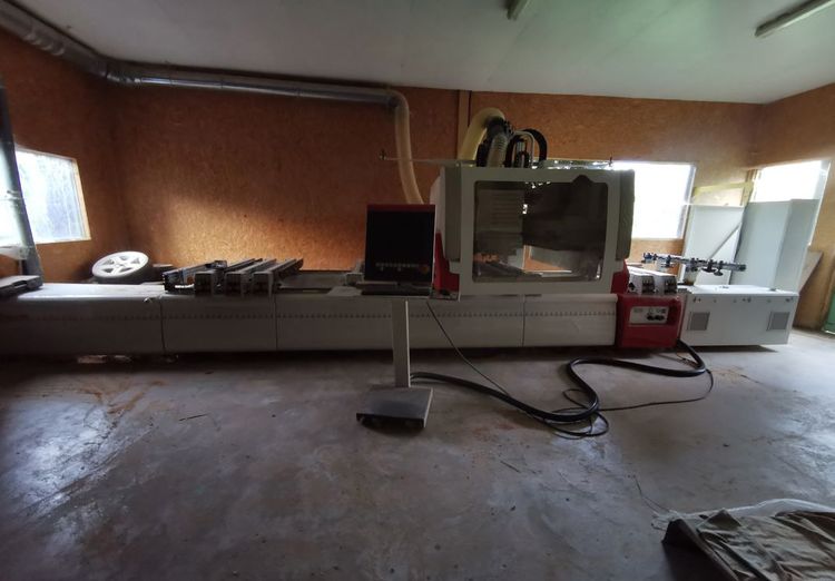 SCM Machining center 4-axis