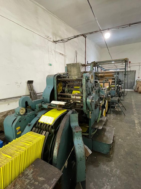 Windmoller & Holscher (W & H) SQUARE BOTTOM PAPER BAG MACHINE   W&H TRIUMPH III   (1/2 PLIES BAGS)