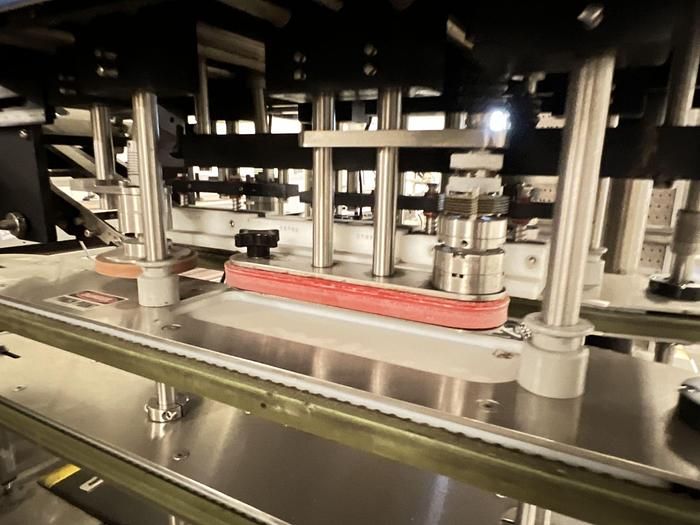 Inline Filling Systems (IFS) Inline Capper