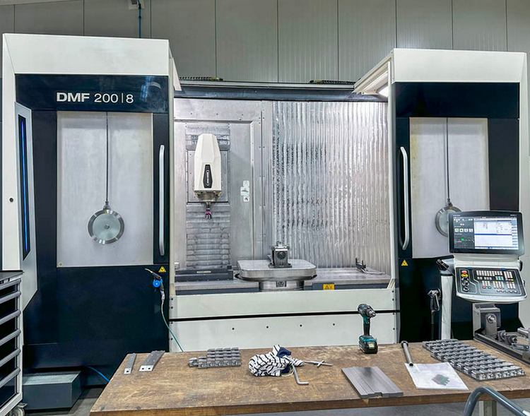 DMG MORI DMF 200 8 5 Axis