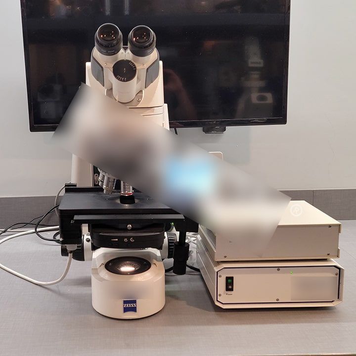 ZEISS Axio Imager M1, Upright Trinocular Microscope with Motorized