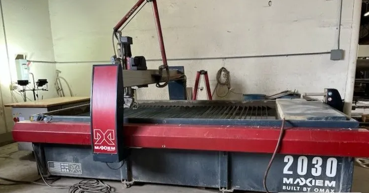 Omax MAXIEM 2030 CNC Control