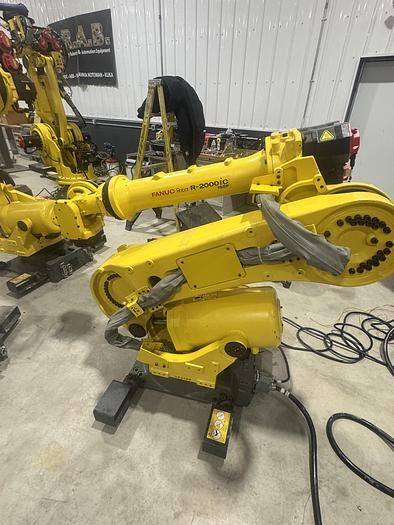 Fanuc R-2000iC/165F 6 Axis 165 kg