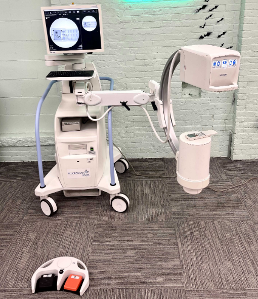 Hologic Fluoroscan Insight 2 Mini C-Arm