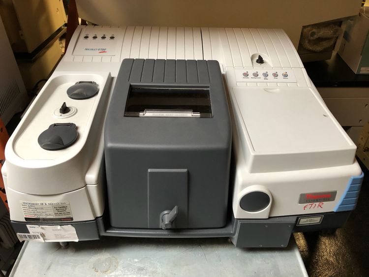 Thermo Nicolet 6700 FT-IR Spectrophotometer