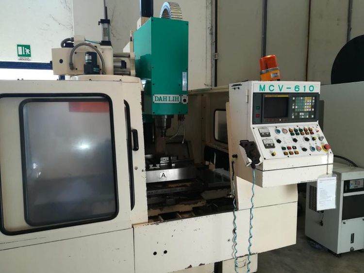 Dah Lih MCV 610 FANUC 3 Axis