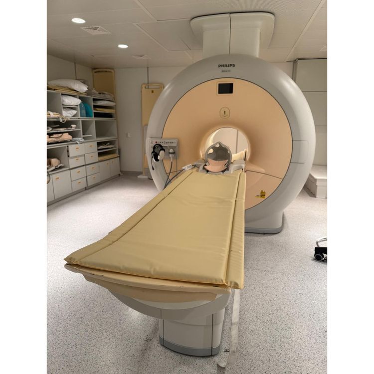 Philips Achieva 1.5T MRI